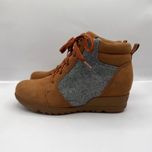 Sorel Evie Wedge Ankle Bootie Lace Waterproof Velvet Tan Suede Size 9.5 - Picture 2 of 7